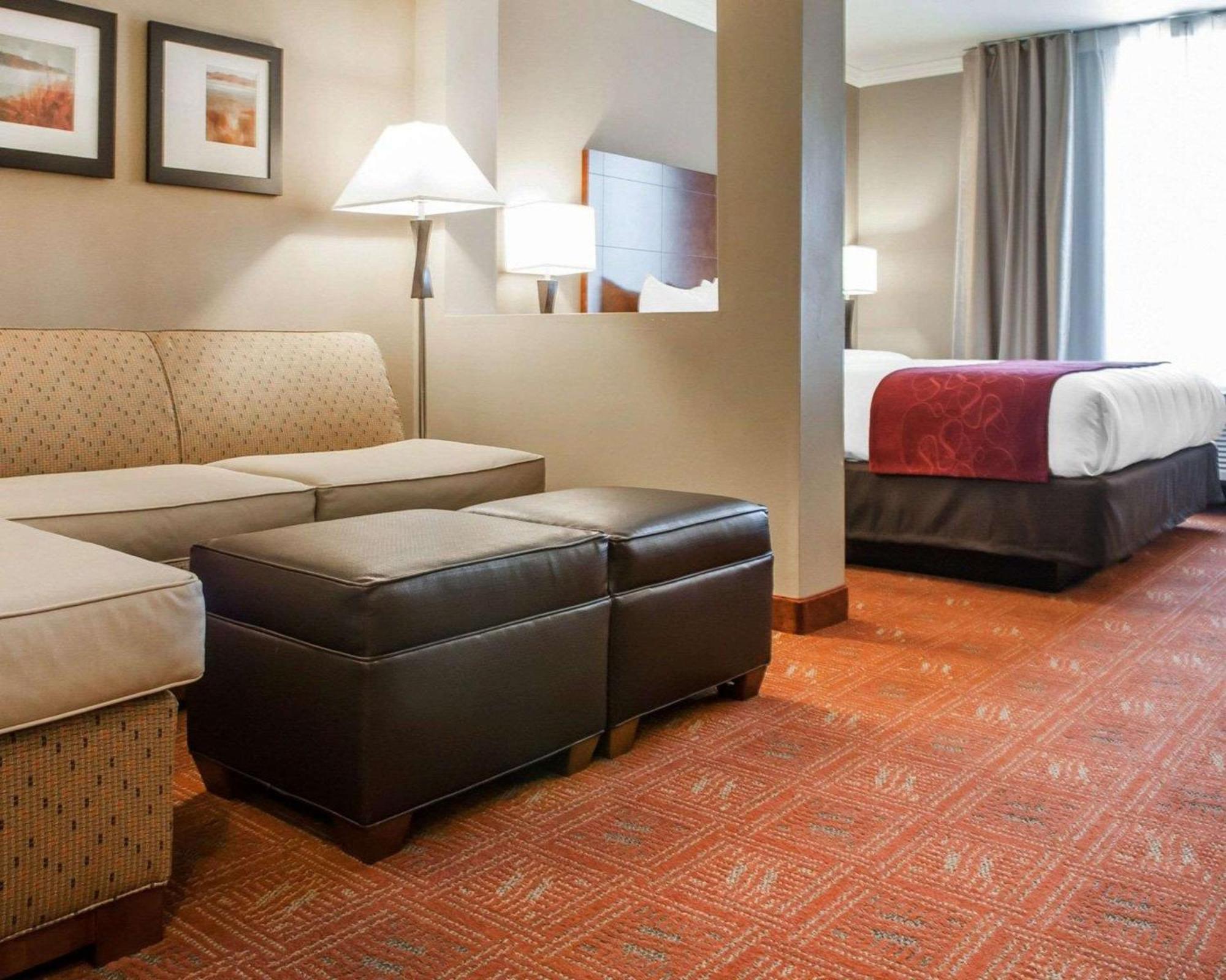 Comfort Suites Фармінґтон Екстер'єр фото