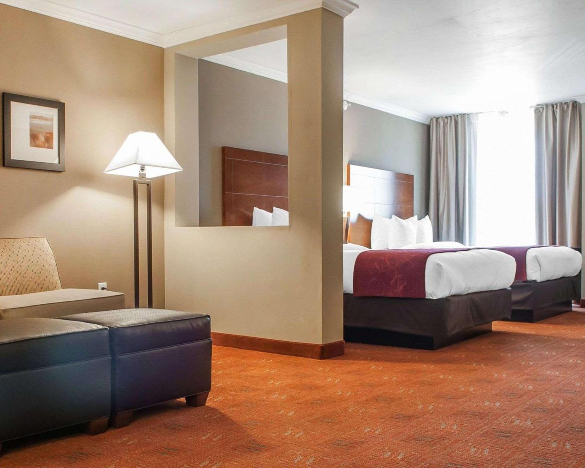 Comfort Suites Фармінґтон Екстер'єр фото